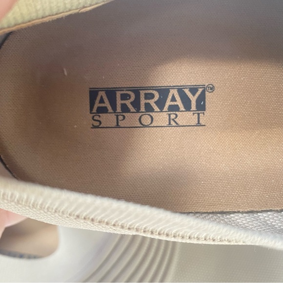 Array Sport Gabby Sneaker Stretch Fabric Walking Shoe size 9W 9 Wide - Picture 4 of 9